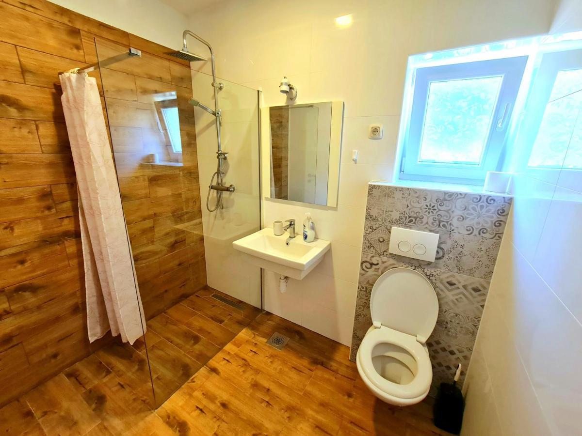 Roko Apartment