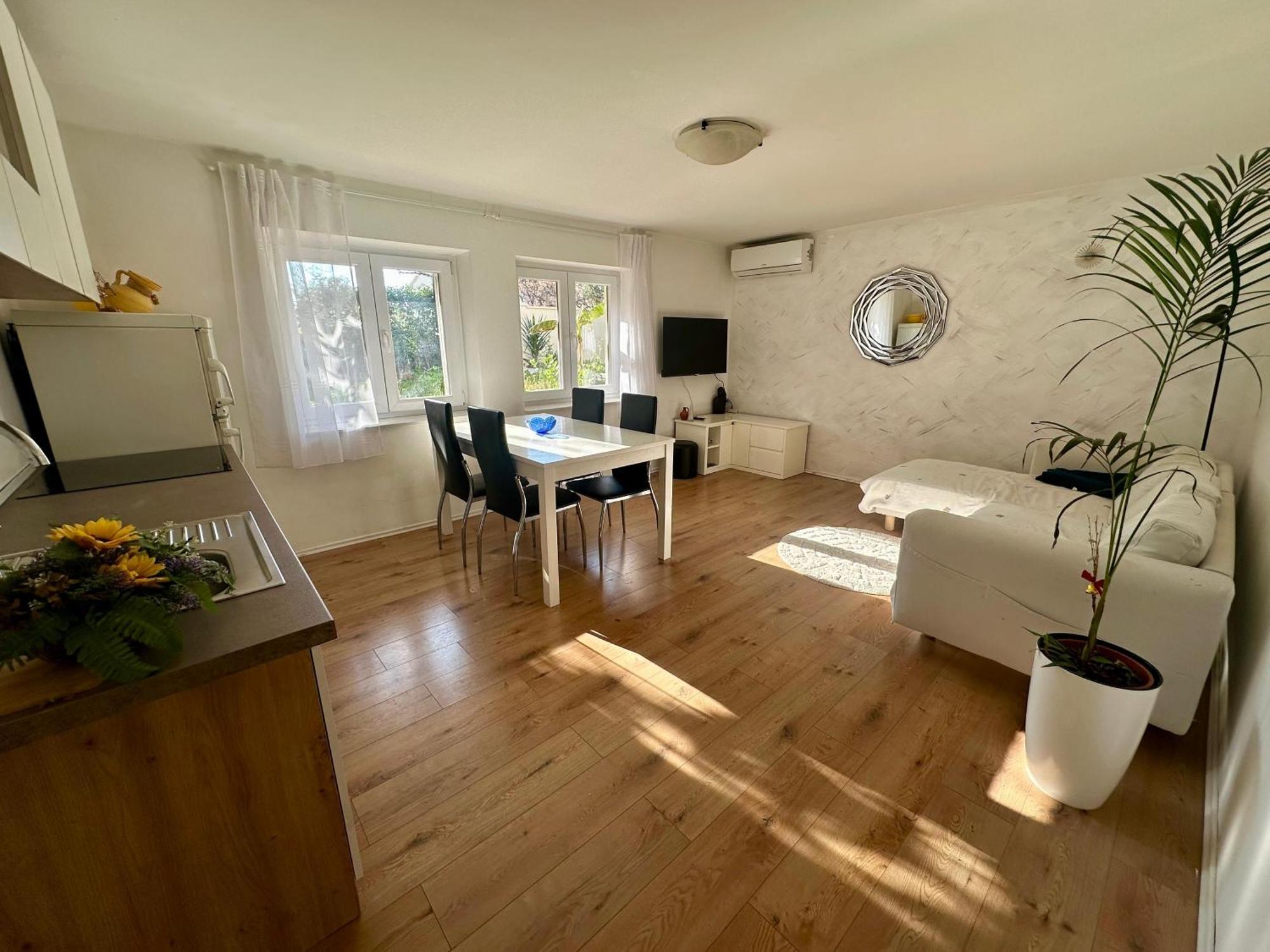 Apartment Roko Zadar